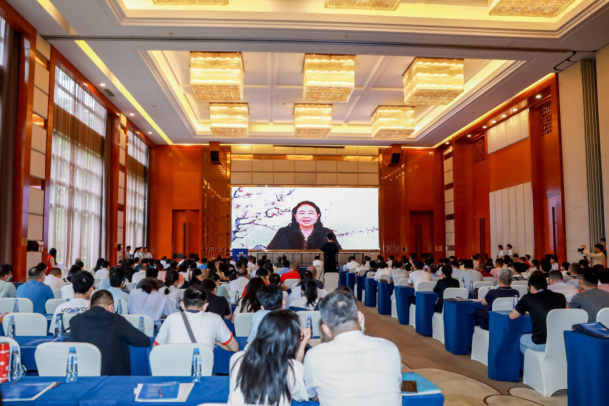 西学中.jpg